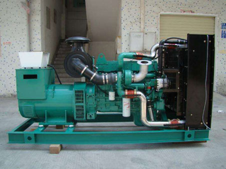 阿图什1100kw康明斯柴油发电机组图片 阿图什1100kw康明斯柴油发电机组图片